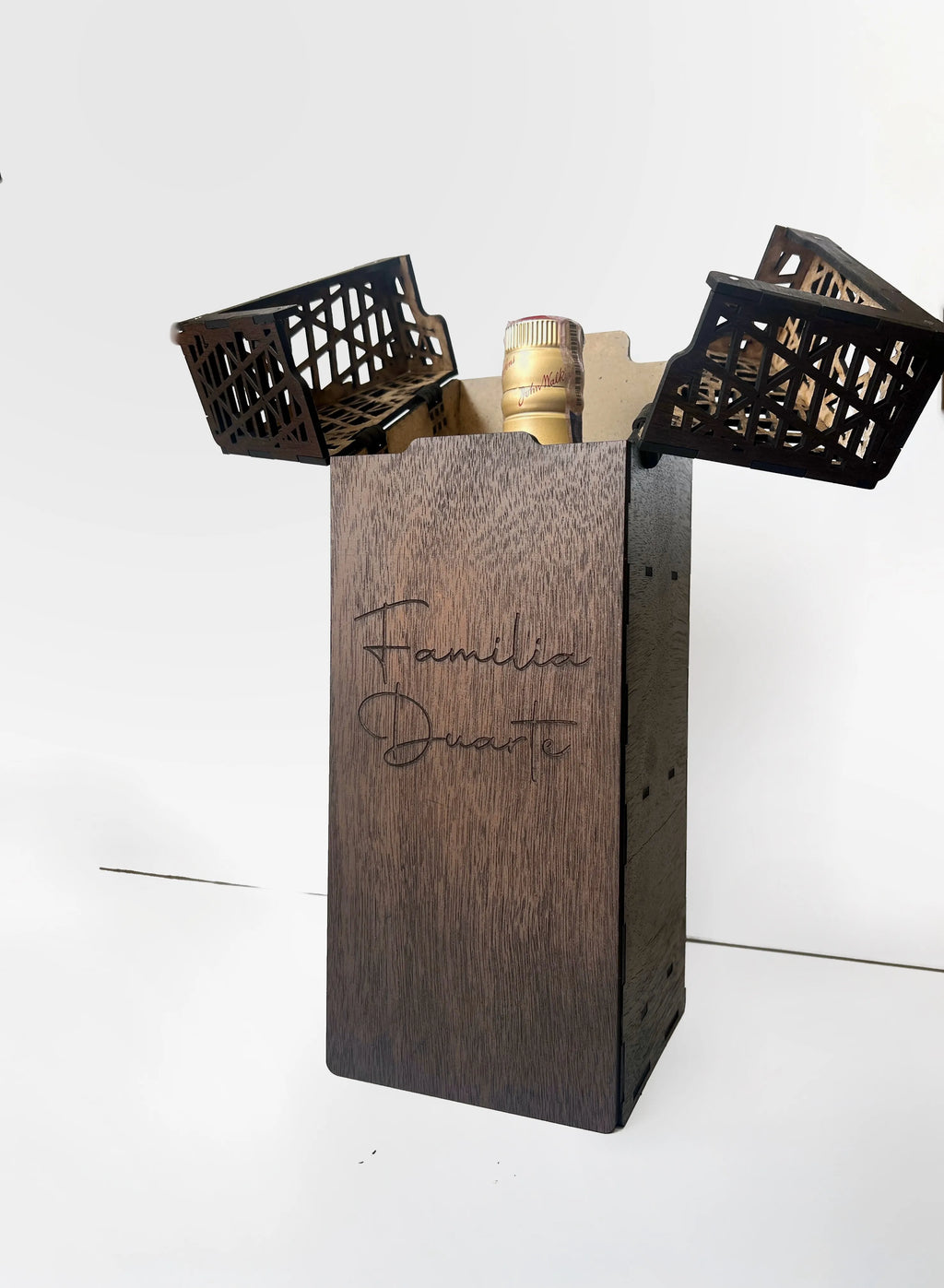 Caja en madera para whiskey personalizada marcada
