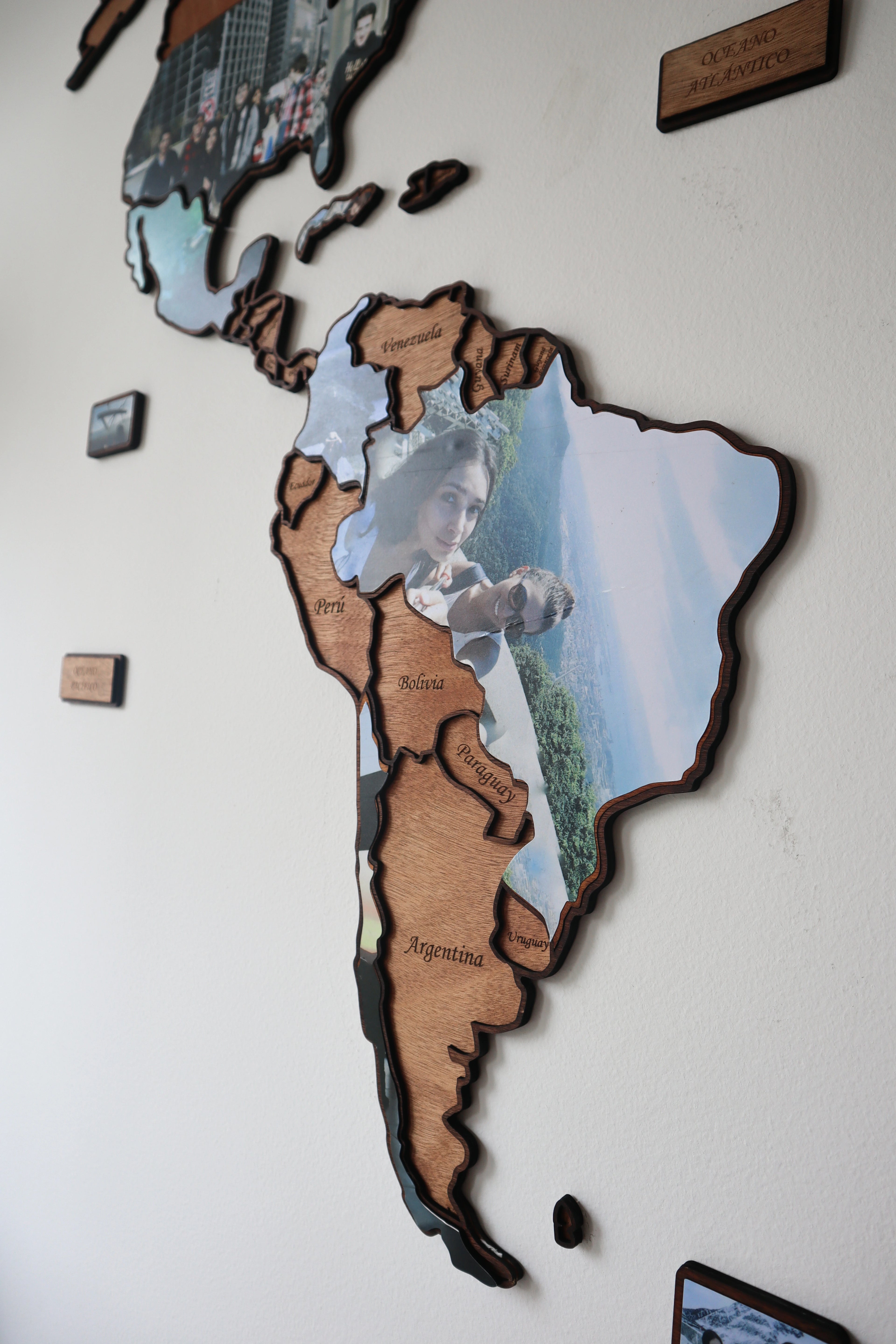 Mapa de sur america con foto personalizada de viaje a brasil